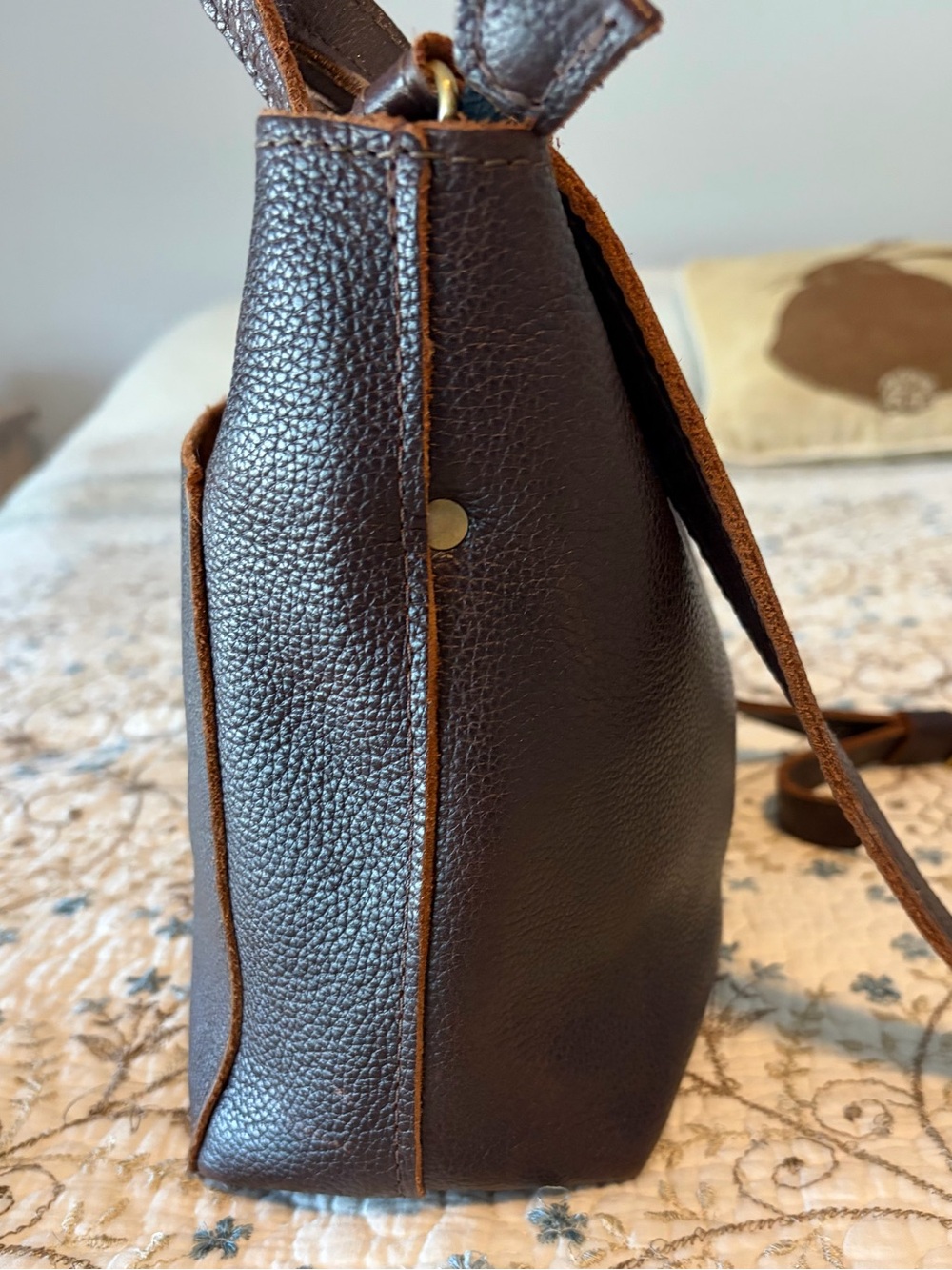 Portland Leather Goods Mini Leather Crossbody Bag Ziptop Color Coldbrew - Picture 7 of 12